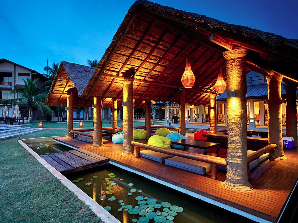 Amaranthe Bay Resort Spa 36/55