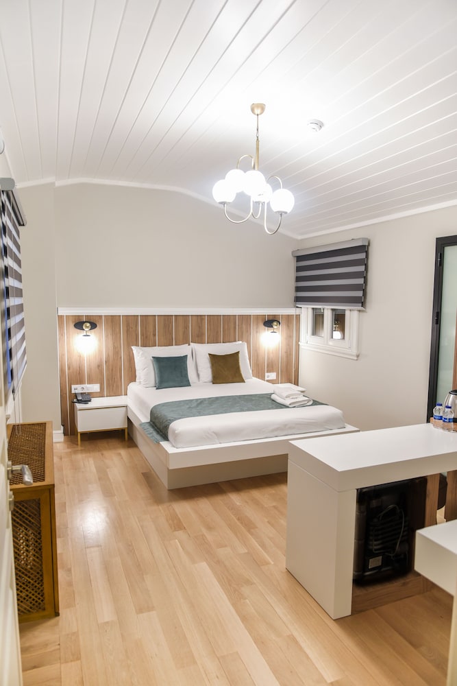 Luxir Hotel Taksim, Istanbul 12/49