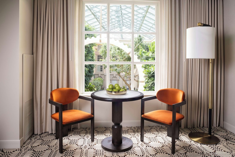 Hyatt Regency Greenwich 48/62
