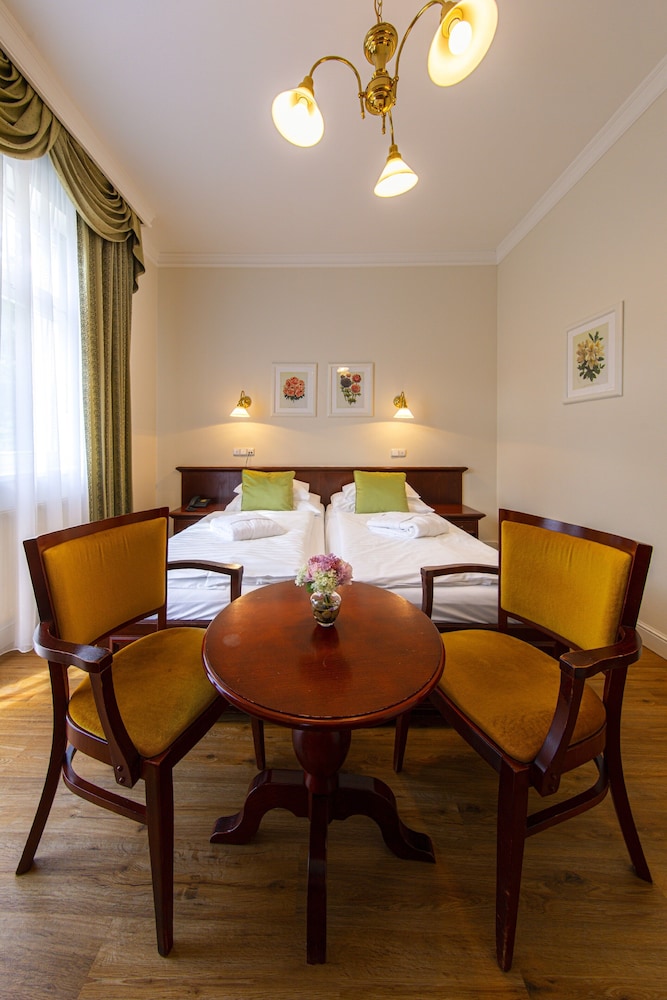 Parkhotel Richmond 29/34