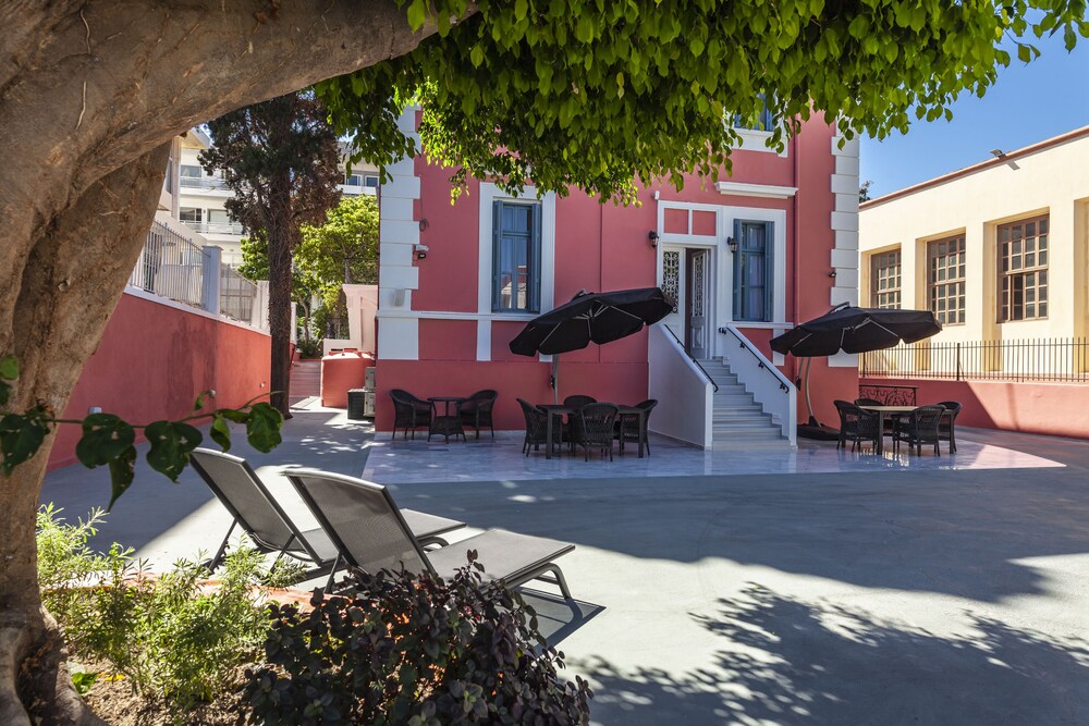 Via Villa Iliotti Rhodos 44/51