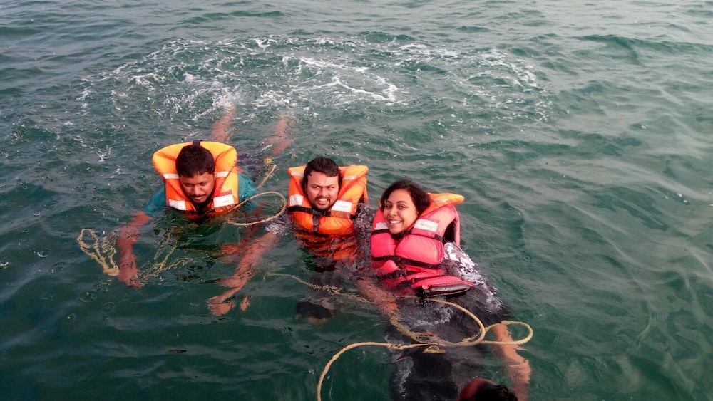Sea La Vie Covelong Beach Resort 45/50