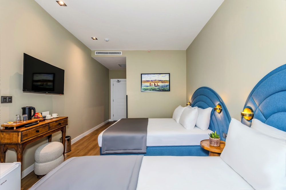Nenessa Airport Hotel 16/46