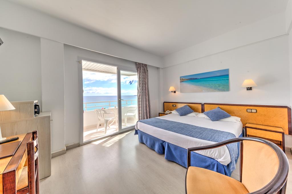 Room, Double Bed, Sea View