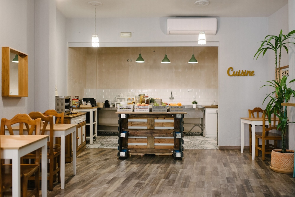 The Boutike Hostel 26/38