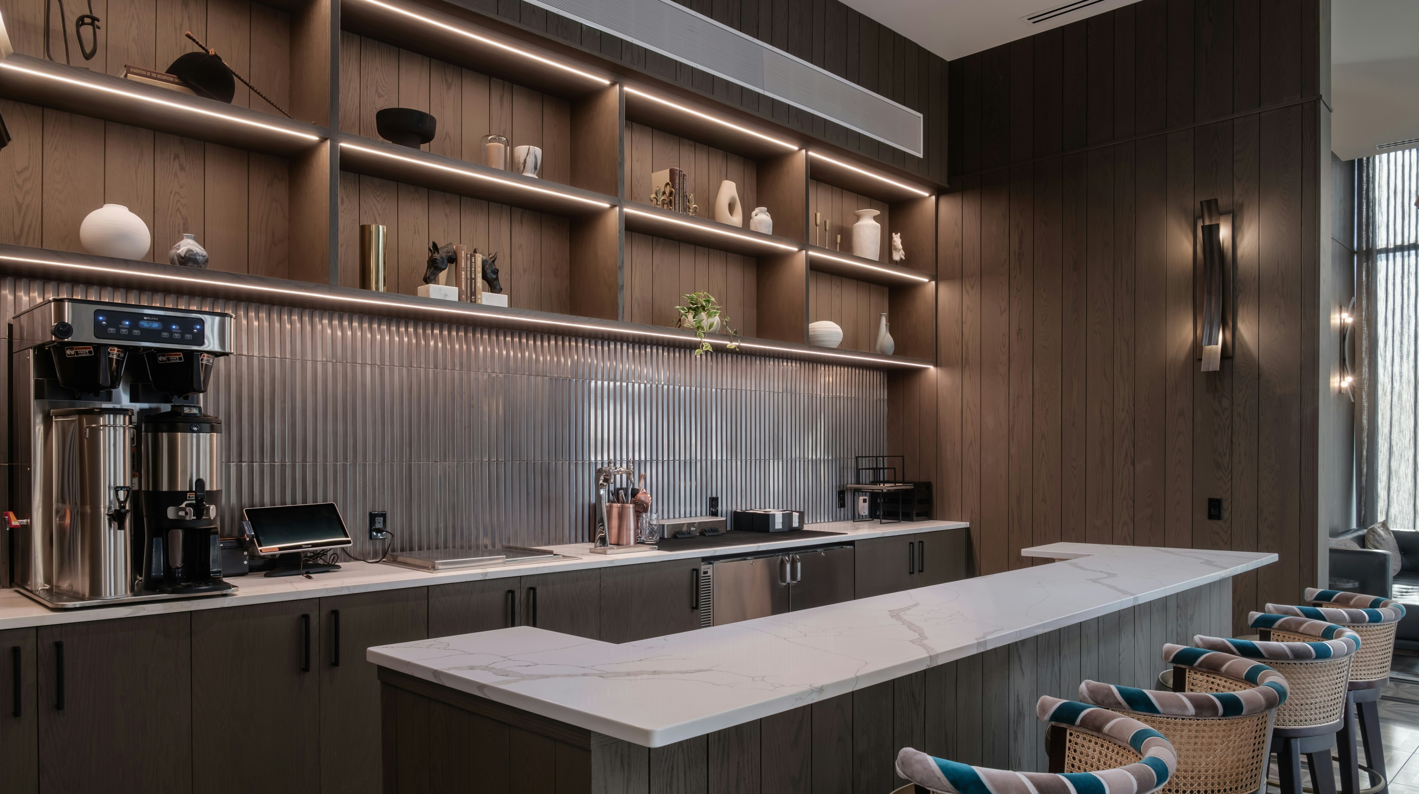 Hotel Bourre Bonne Louisville, Curio Collection by Hilton 11/56