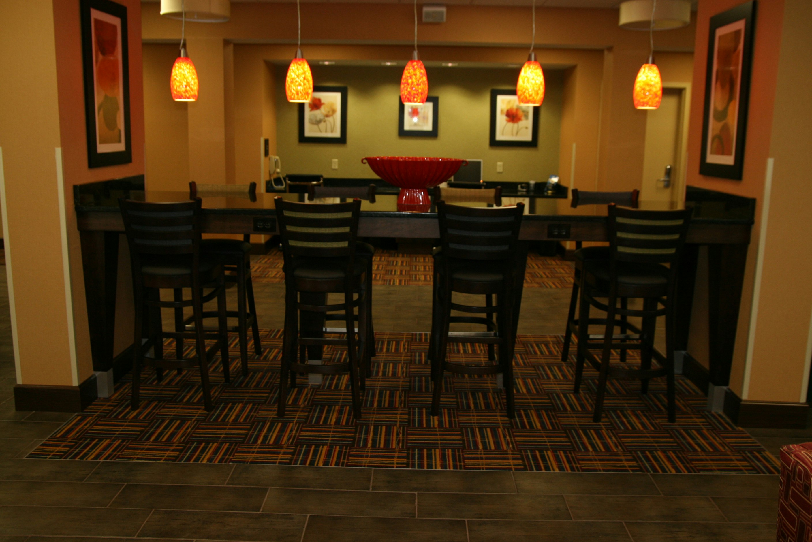 Hampton Inn Youngstown - North 55/80