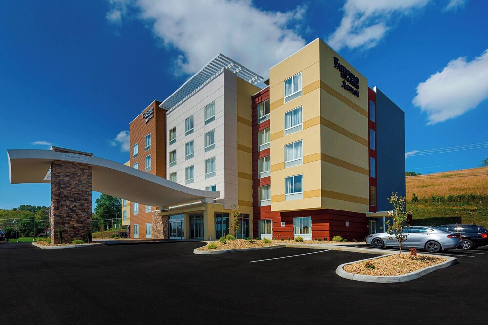 Fairfield Inn And Suites Abingdon 3/29