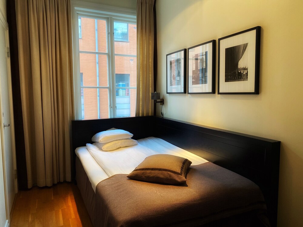 Dialog Hotel Villan 16/50