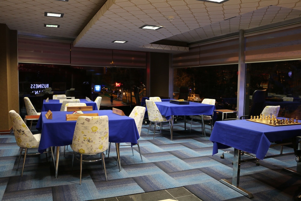 Business Grand Hotel 35/50
