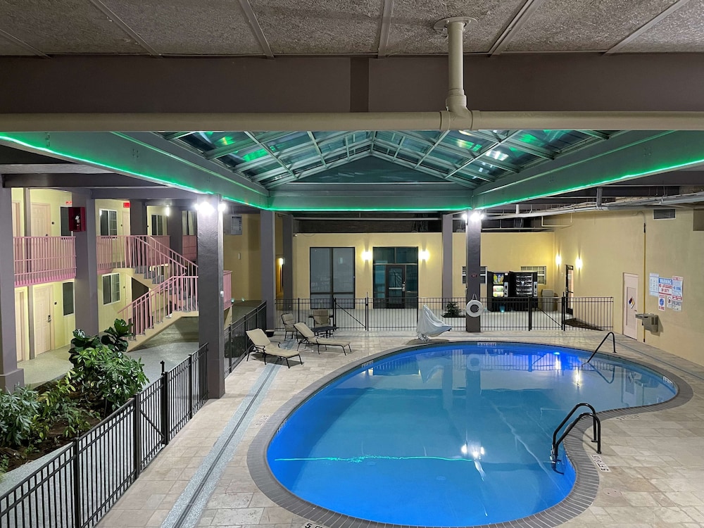 SureStay Plus Hotel by Best Western Odessa 3/34