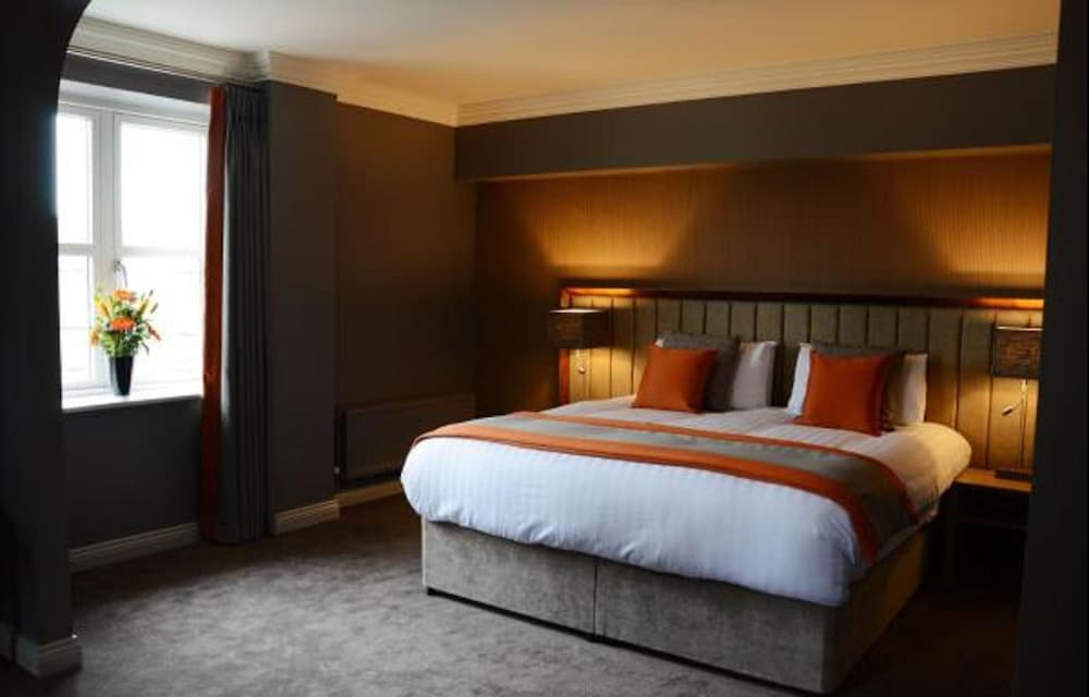 Midlands Park Hotel 25/82