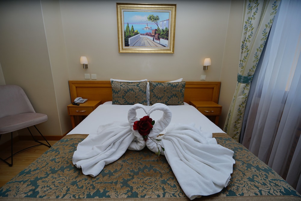 SIDONYA HOTEL 32/66
