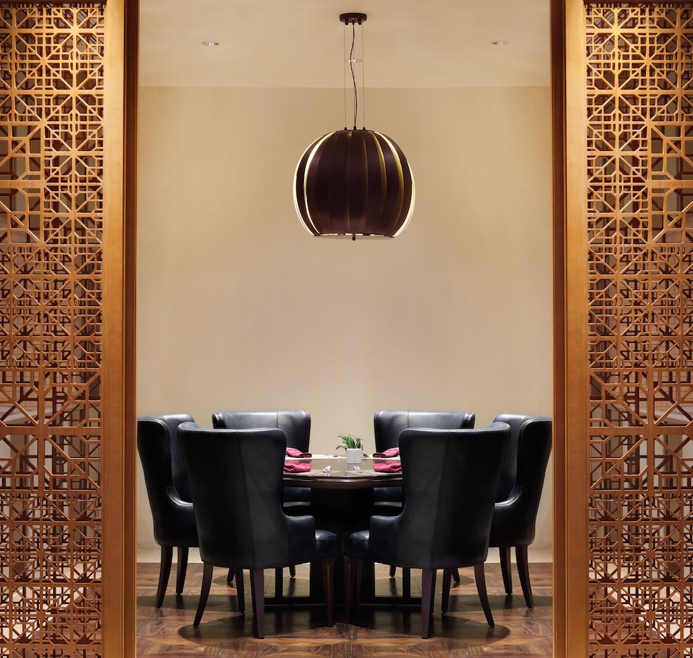 Grand Mercure Maha Cipta Medan Angkasa 8/69