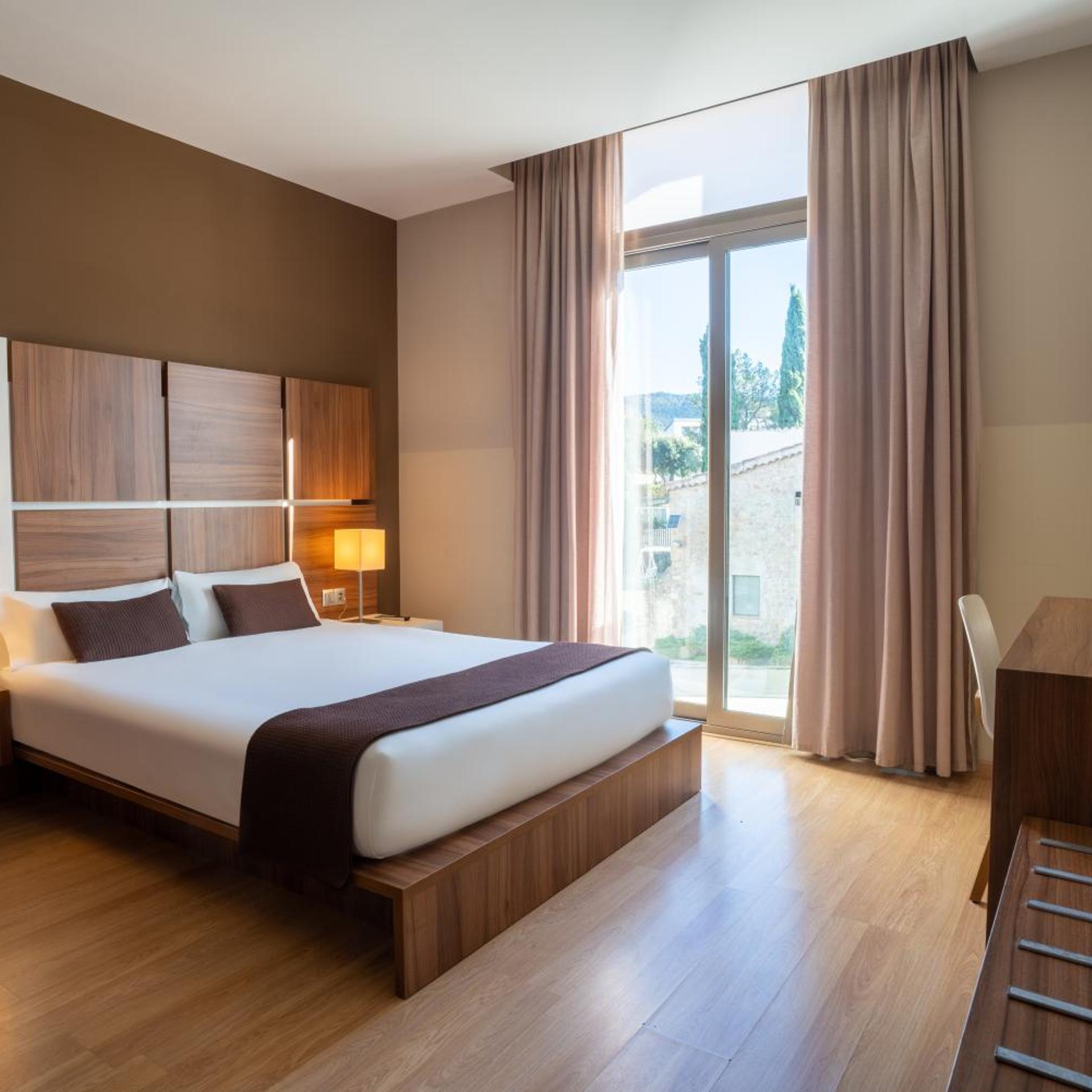 Superior, Twin Beds
