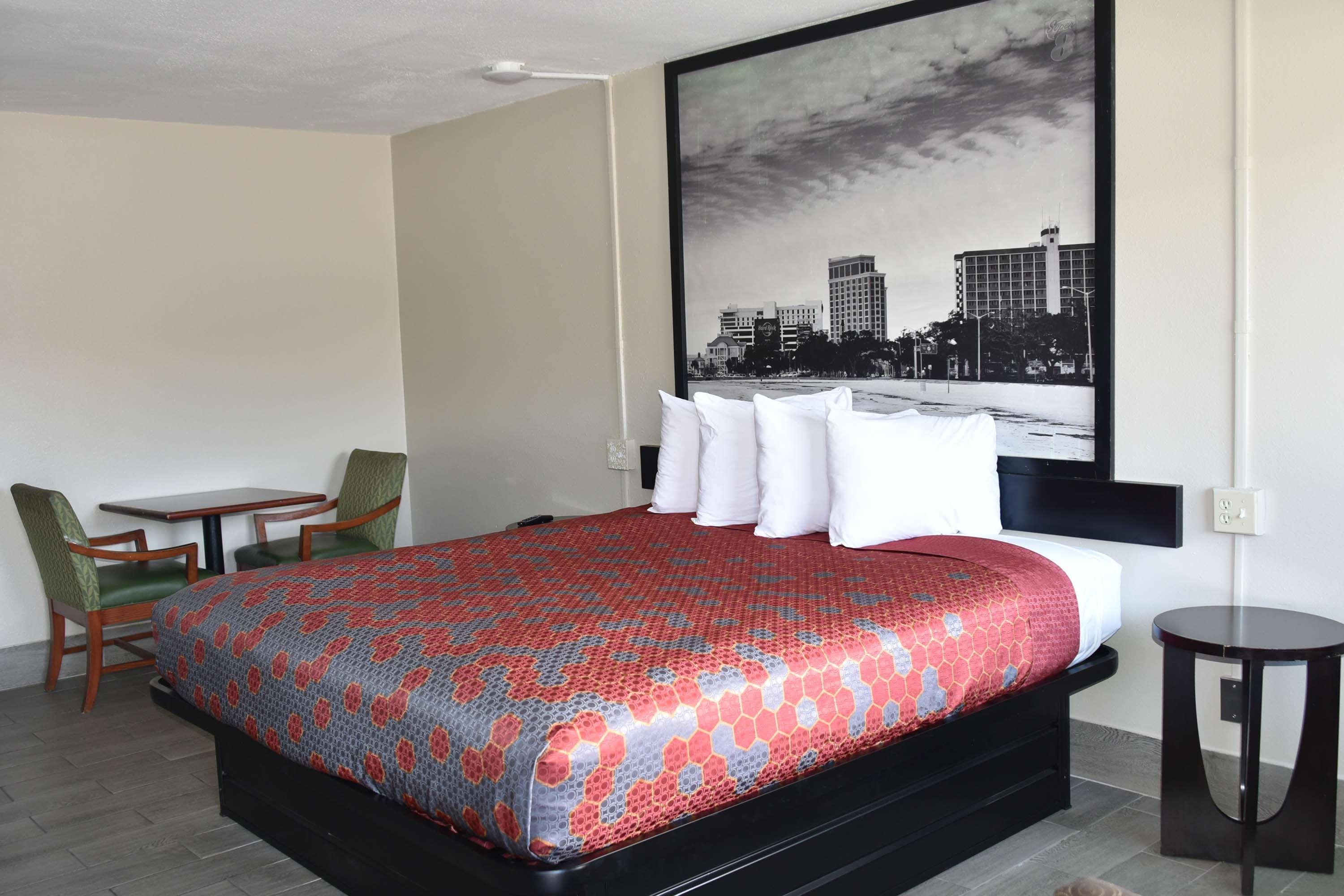 EXTERIOR, KING BED, SMOKING, ACCESSIBLE