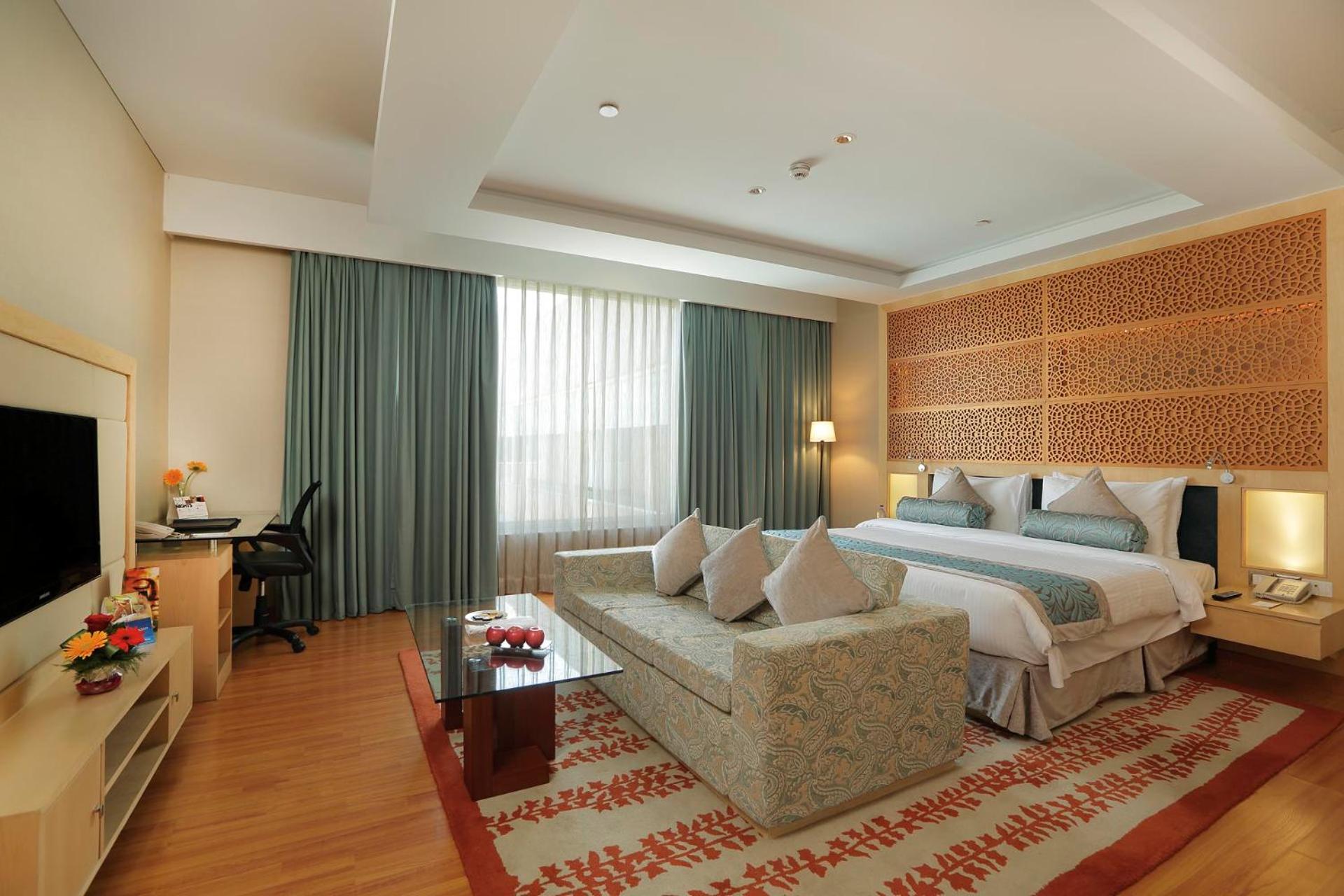 JUNIOR SUITE, DOUBLE BED