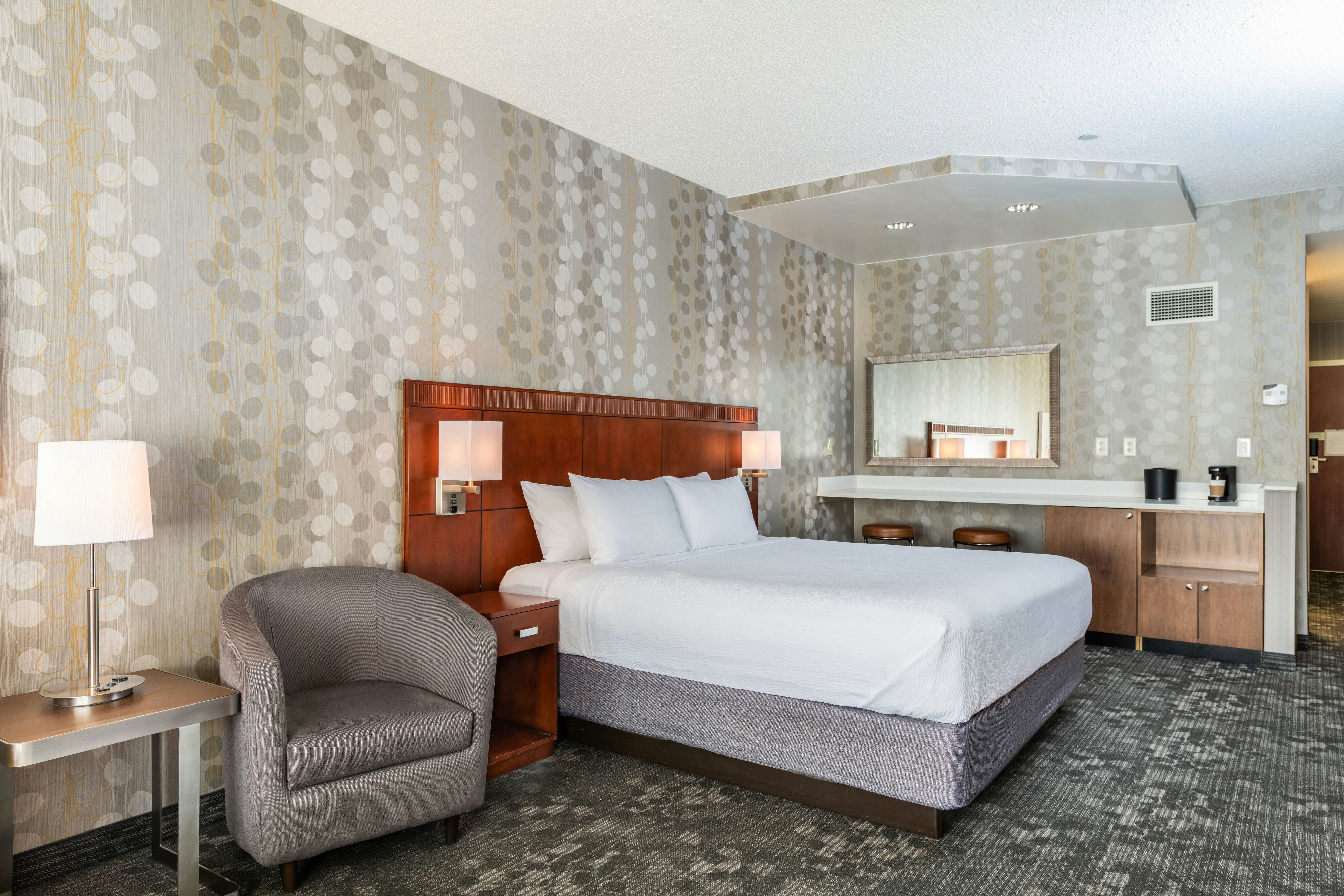Courtyard by Marriott Newark University of Delaware 11/50