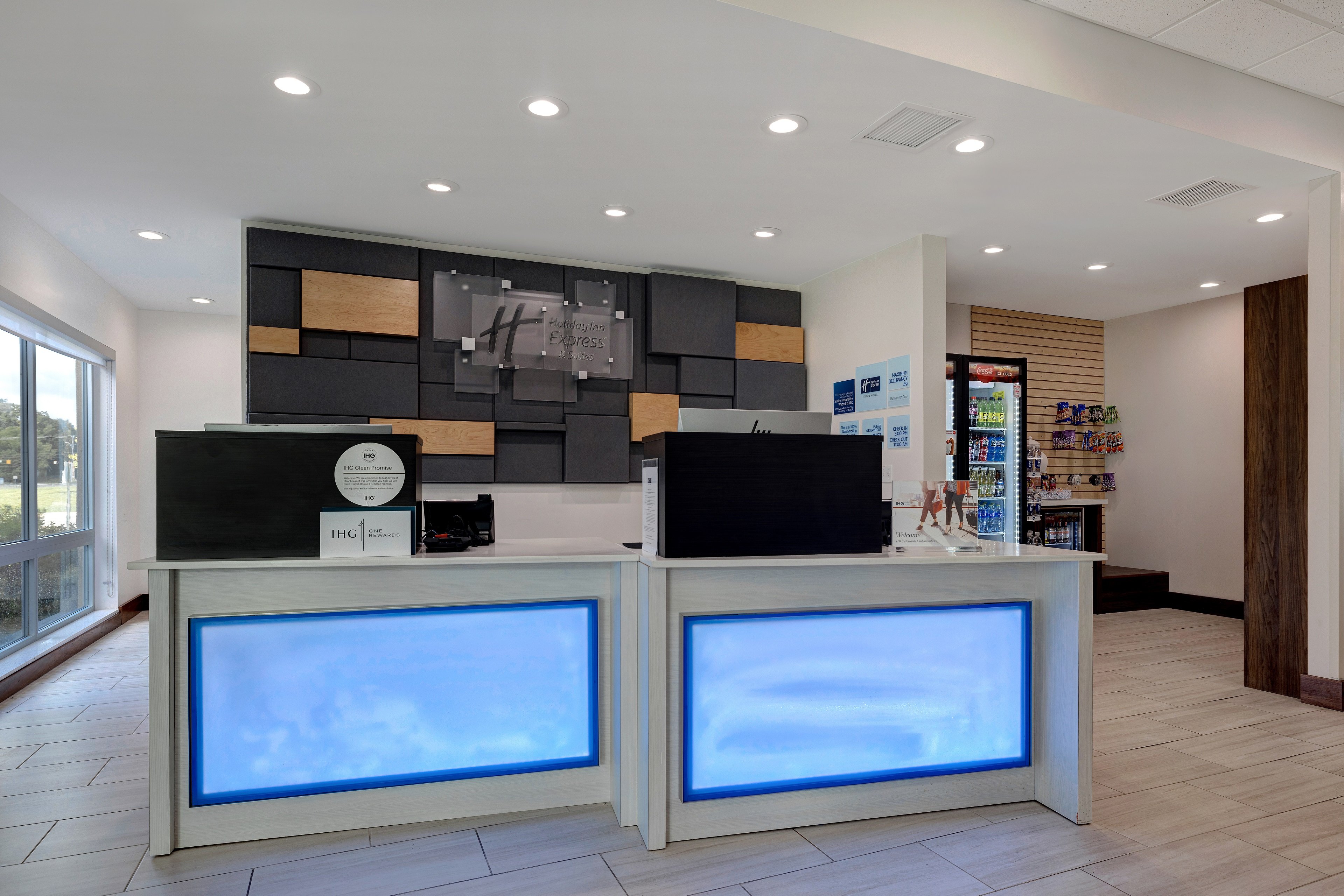 Holiday Inn Express & Suites Ann Arbor - University South 9/58