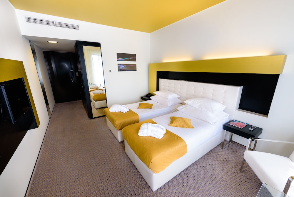CLASSIC, SINGLE, SINGLE BED
