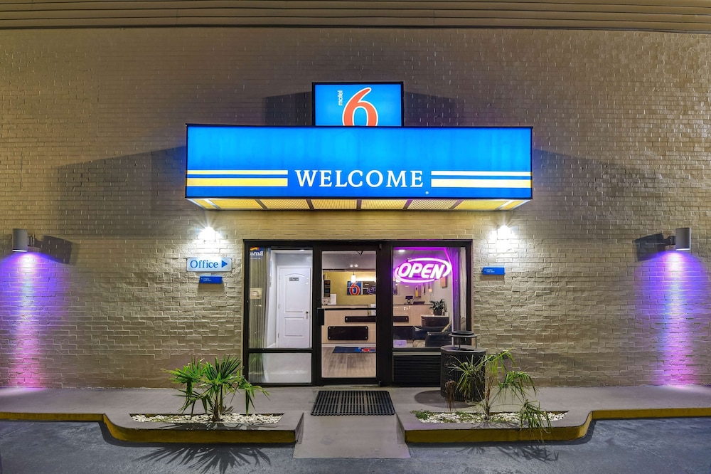 Motel6 Dalton, GA in DALTON - GA