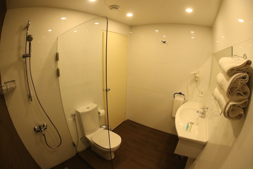 MONTEVERDE HOTEL 21/64