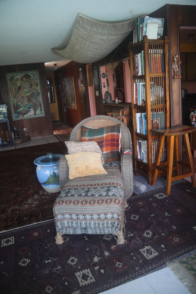 Ma'ukele Lodge 18/50