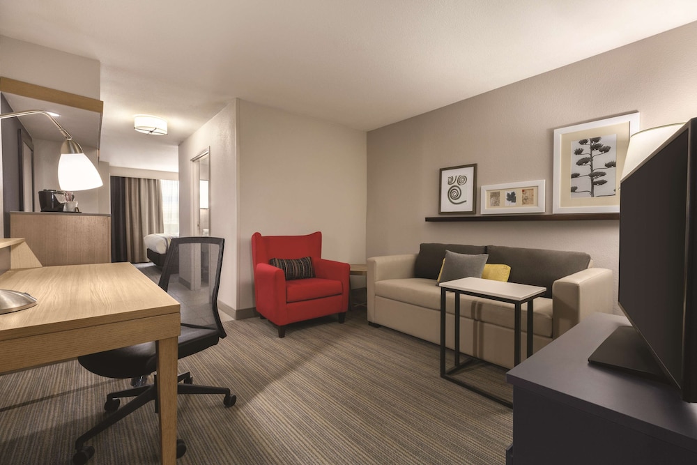Country Inn & Suites by Radisson Lubbock Southwest, TX 26/39