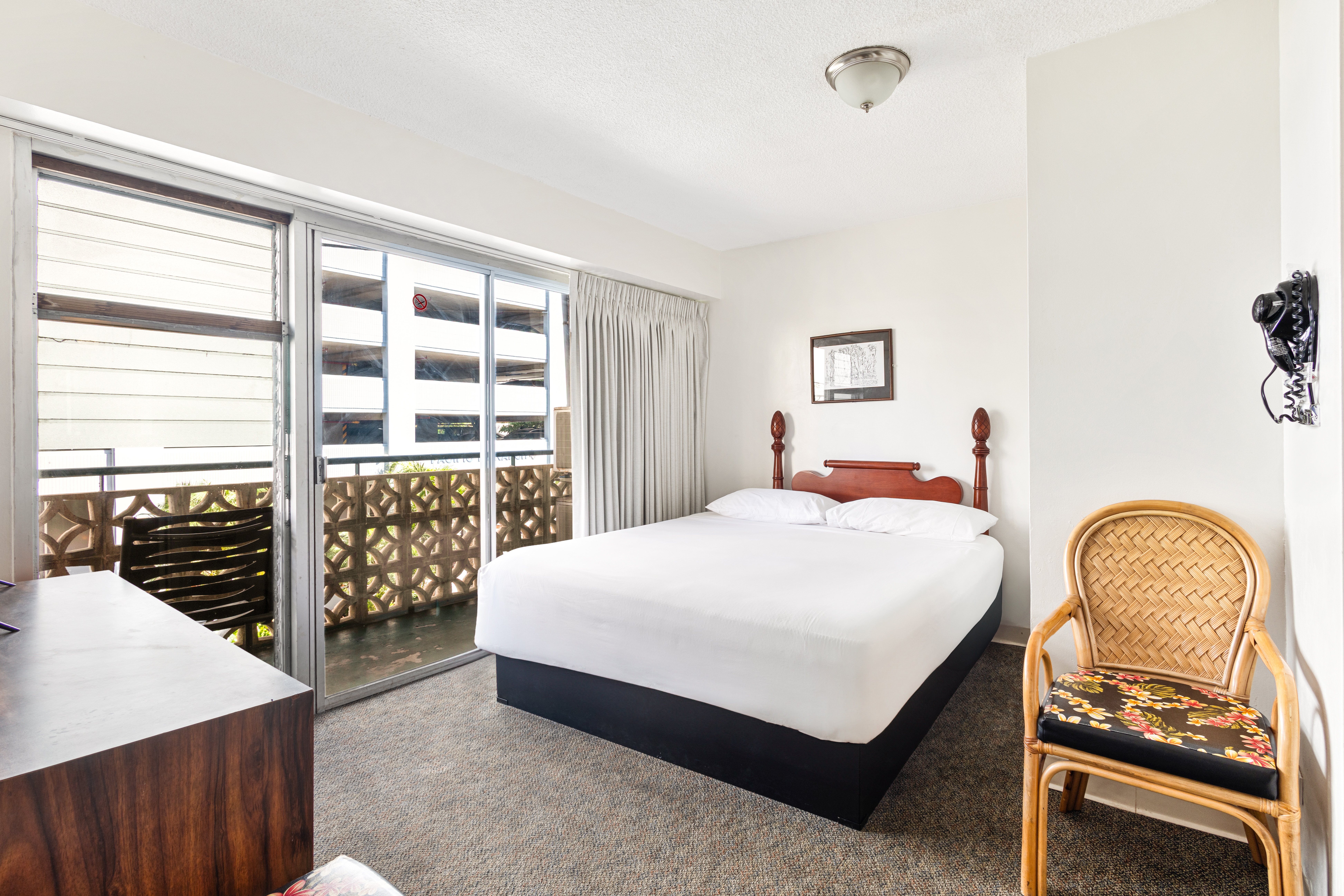 Royal Grove Waikiki 17/52