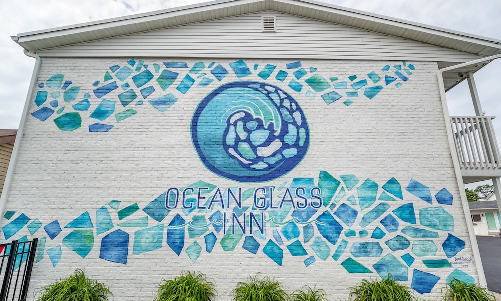 Ocean Glass Inn 1/50