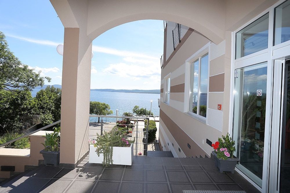 Hotel Marina 4/51