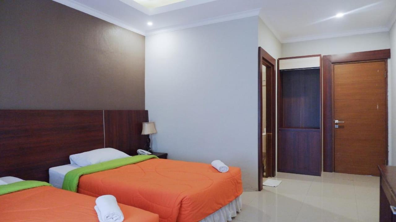 Bumi Gumati Convention Resort 10/28