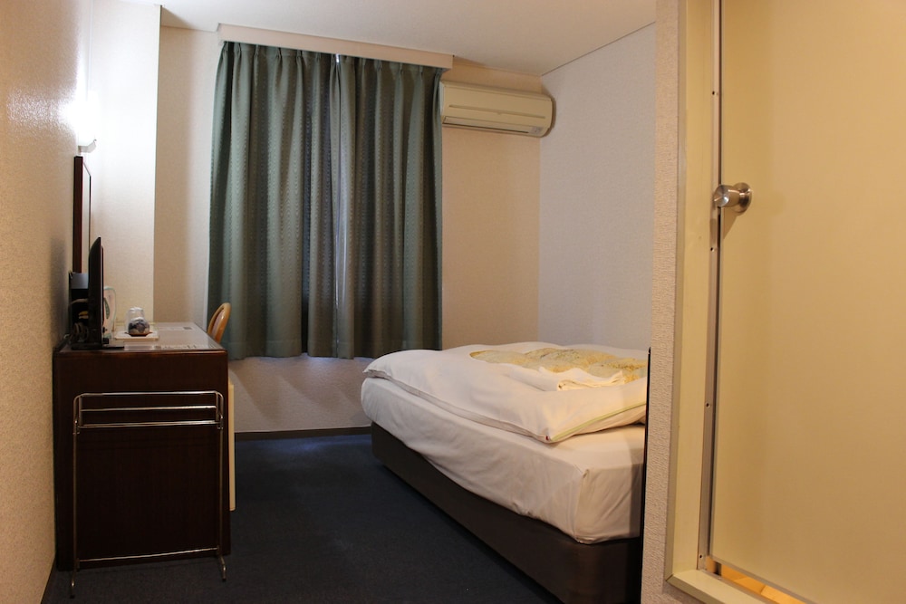 Hotel Higashihiroshima Hills Saijyo 15/60