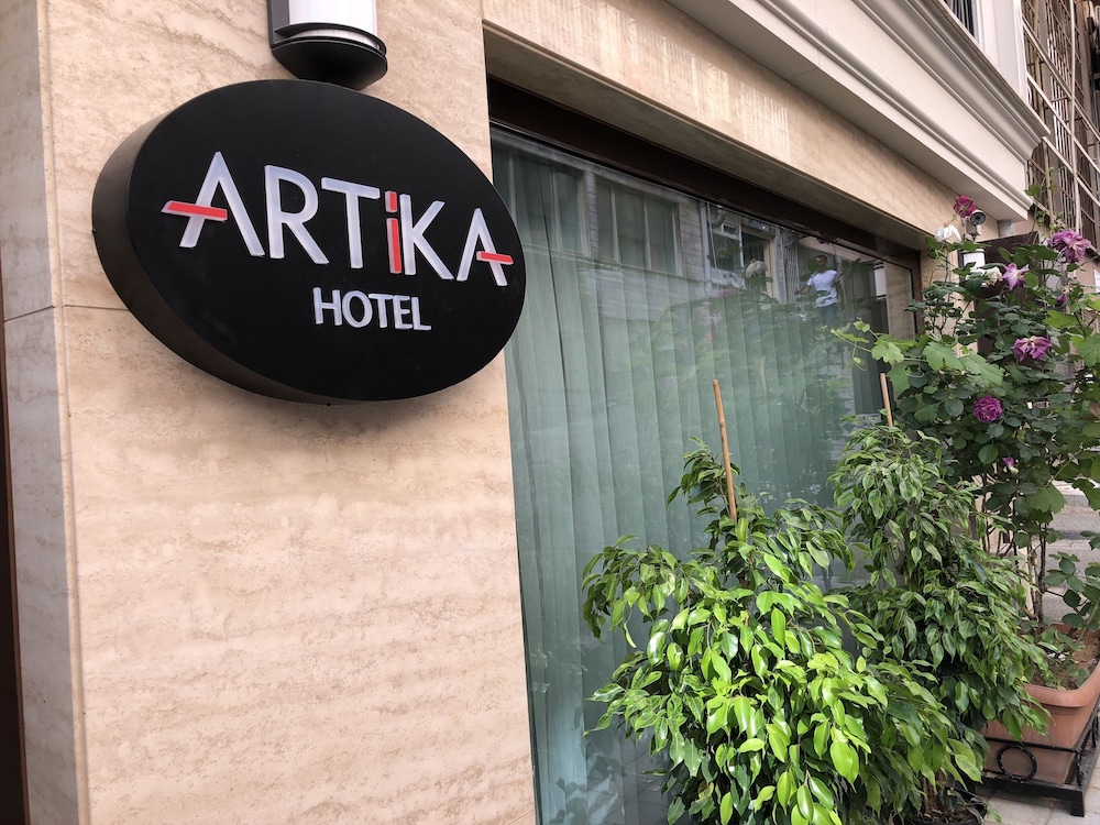 Artika Hotel 5/48