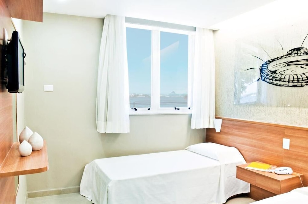 HOTEL CARACAS RIO 35/54