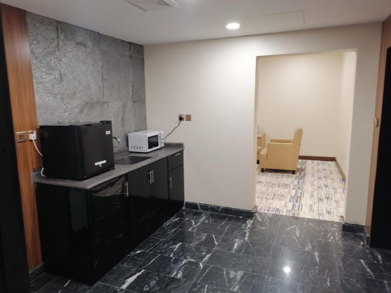 أورينتال ريزيدنس(Oriental Residence) 51/57