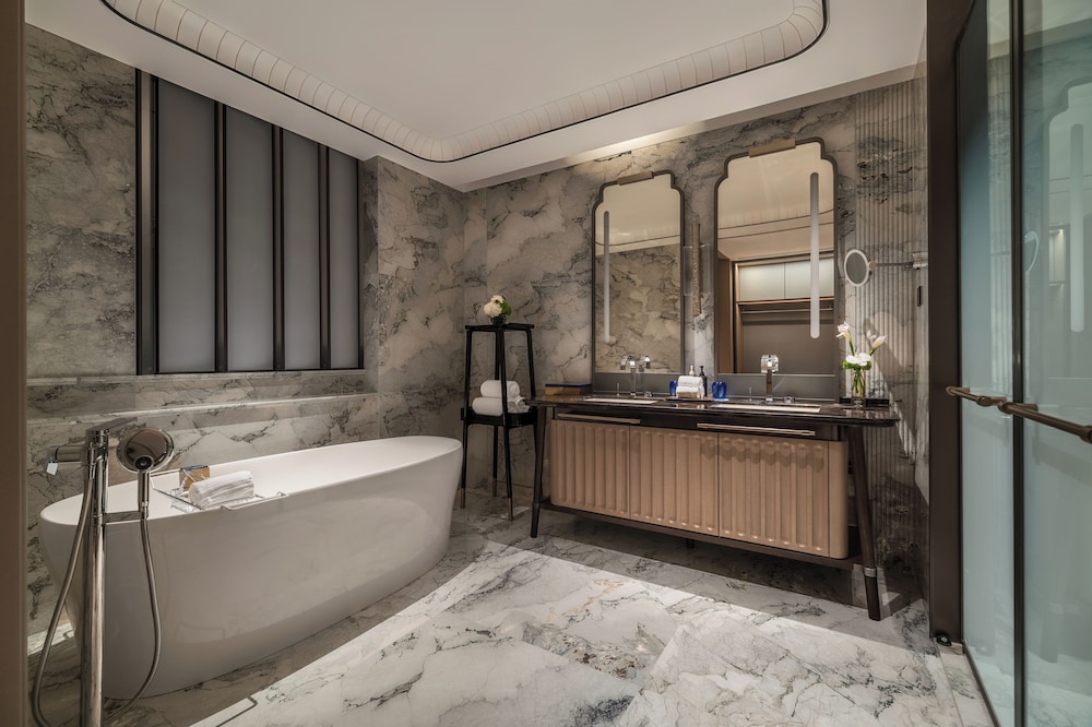 The St. Regis Shanghai on the Bund 7/50