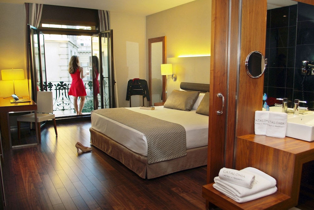 SUPERIOR, DOUBLE BED