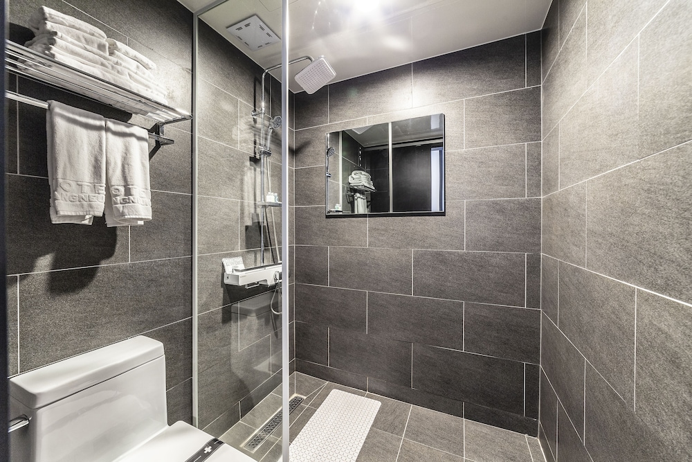 Gangneung Tourist Hotel 22/60