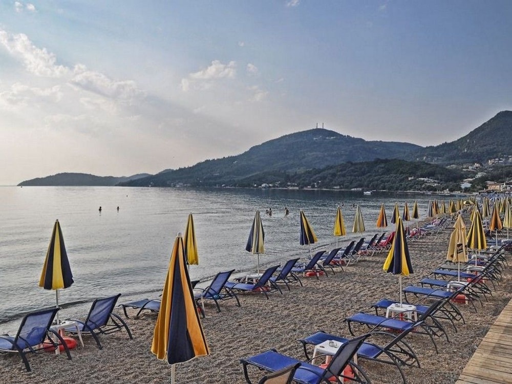 Ionian Eye 28/50