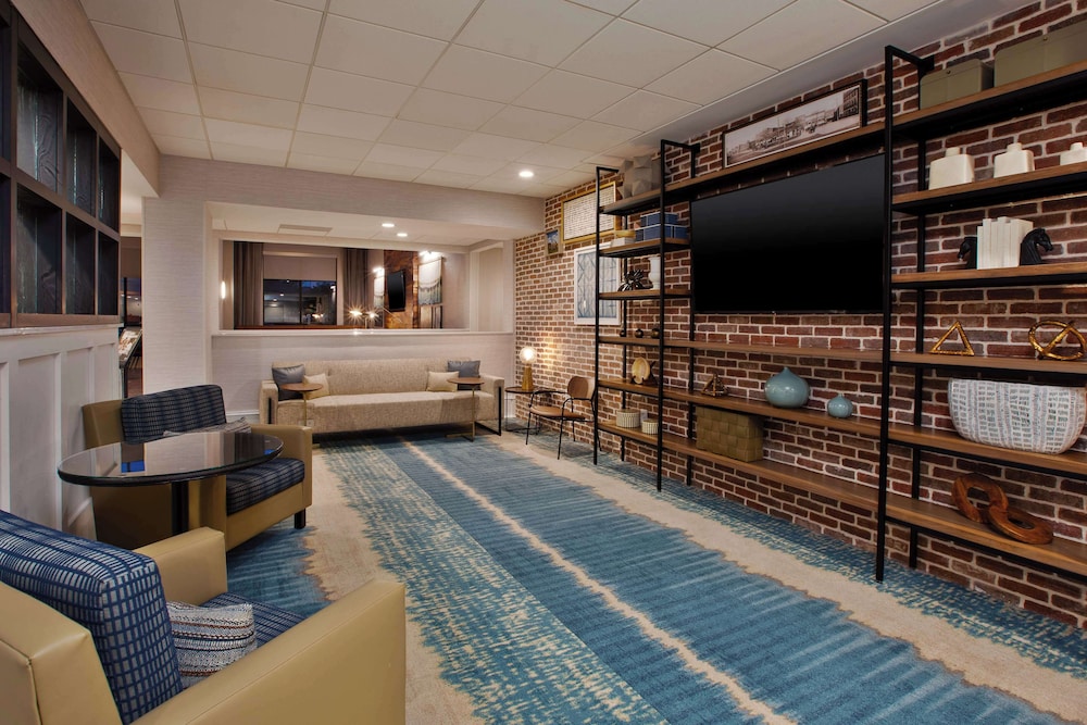 swimming pool spa