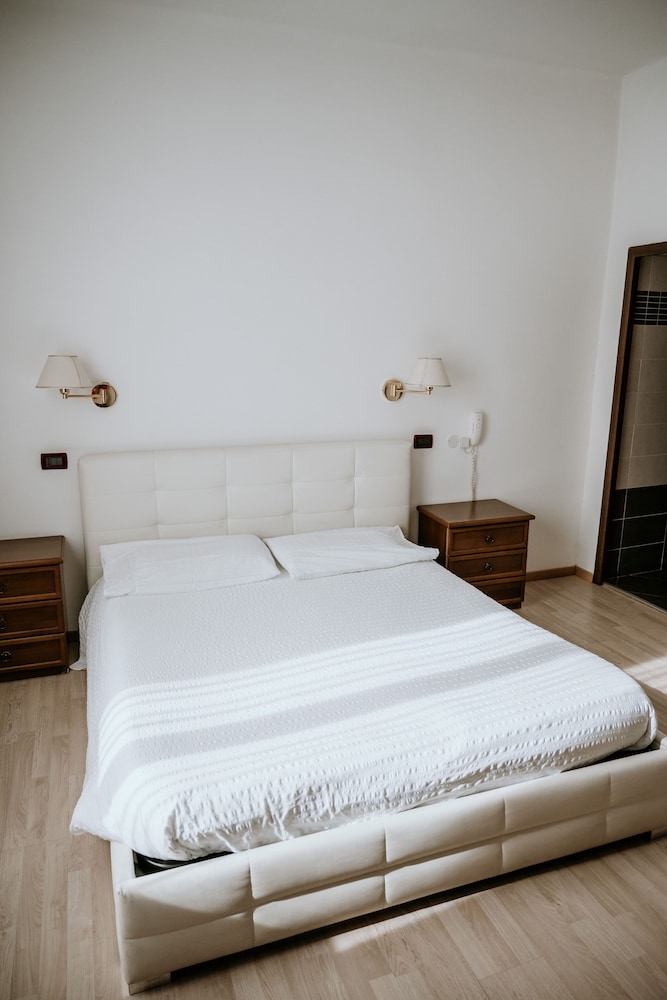 Hotel Garni Venezia 18/50