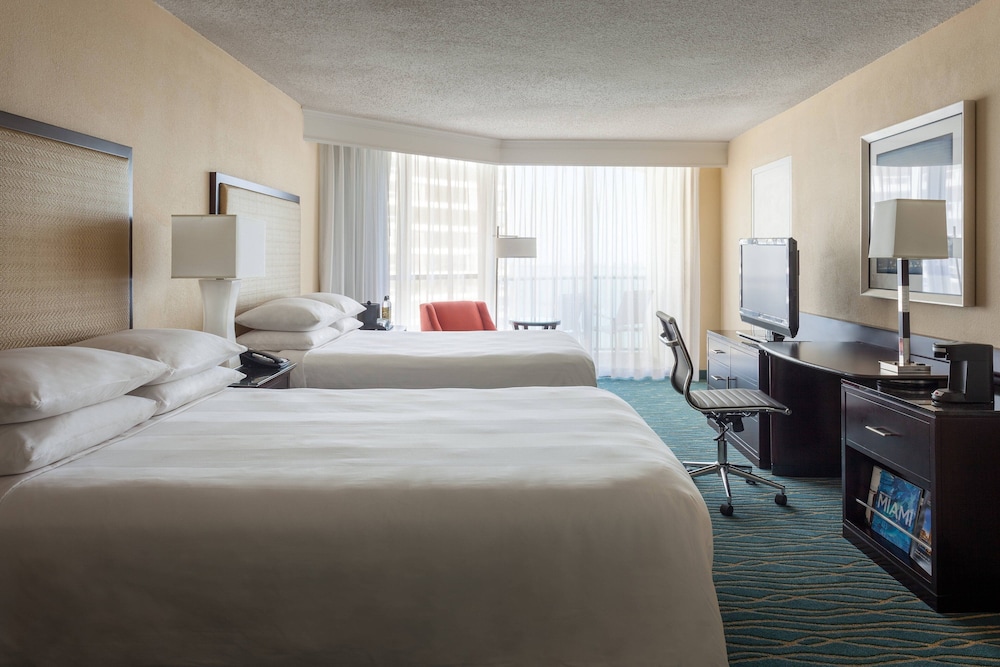 Miami Marriott Biscayne Bay 12/50