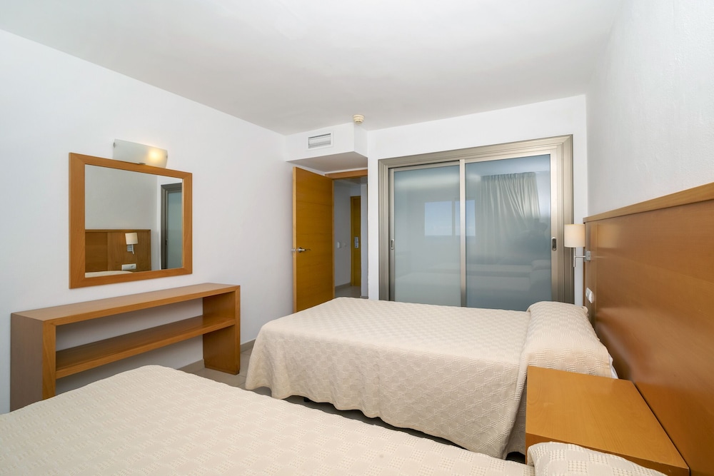 Apartamentos Mar Y Playa 12/29