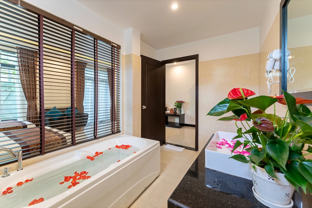 Banana Garden Villa 52/82