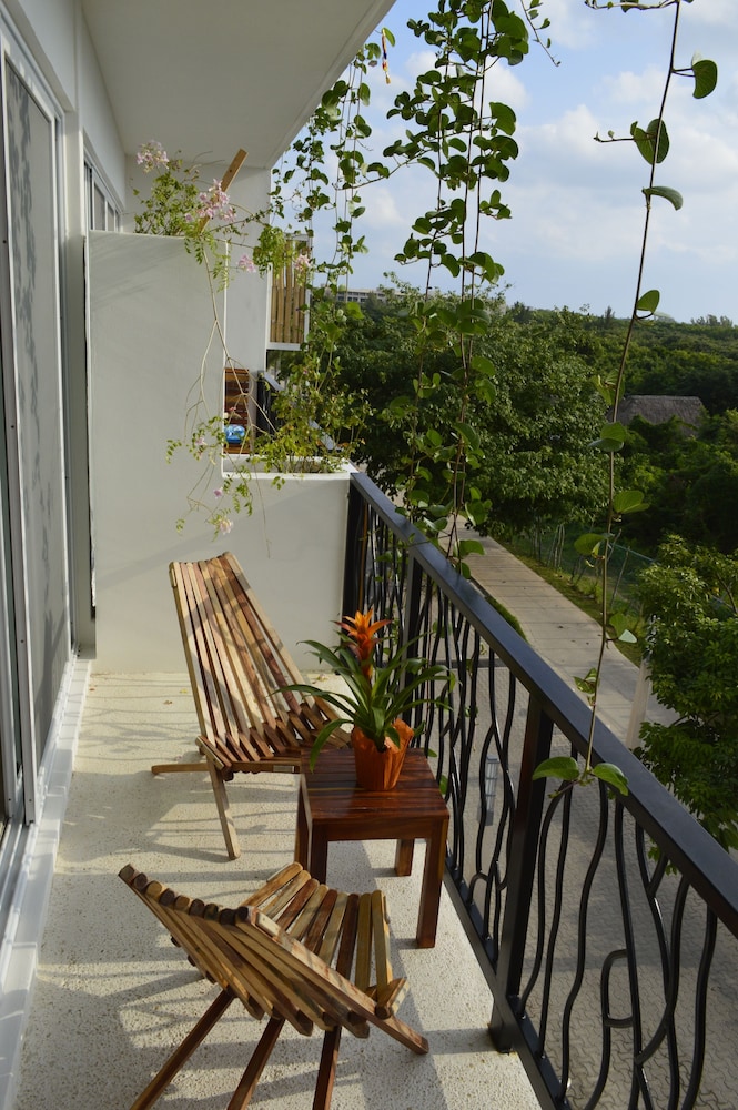 Ocean Zen Suites 33/50