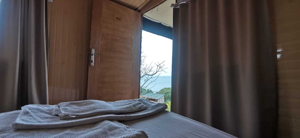 Ayanya Beach & Bistro Bungalows 9/42