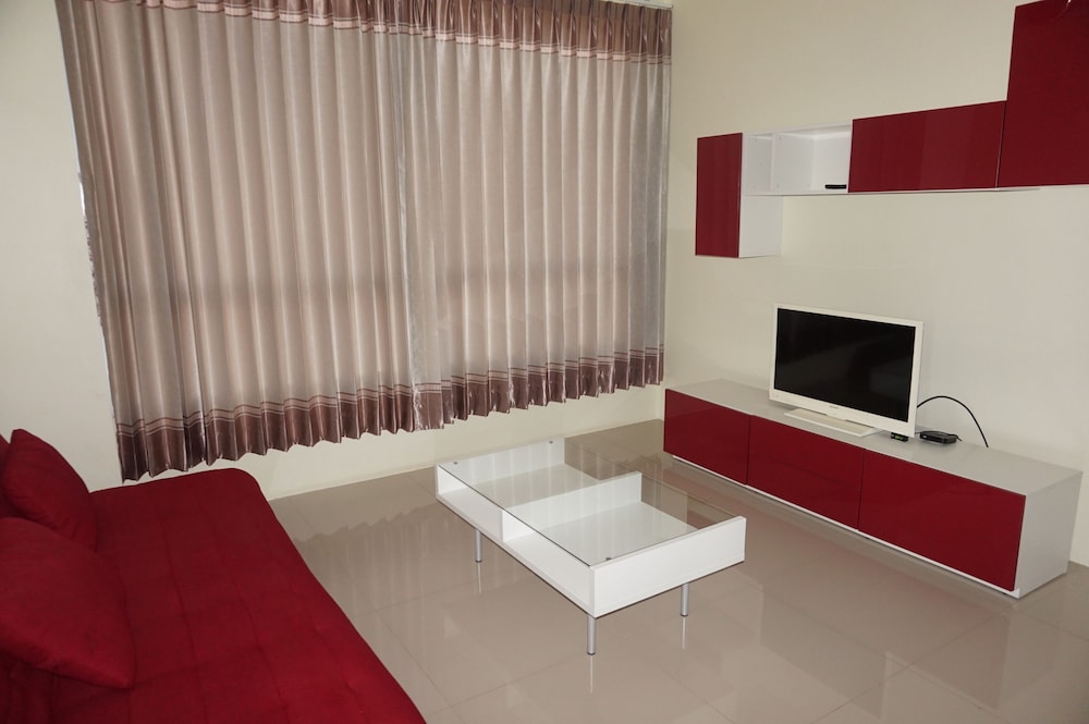 Gib Apartment 10/20