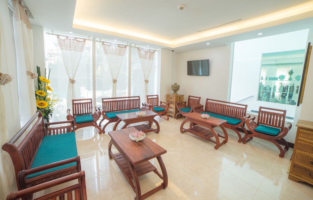Phnom Penh Katari Hotel 46/73