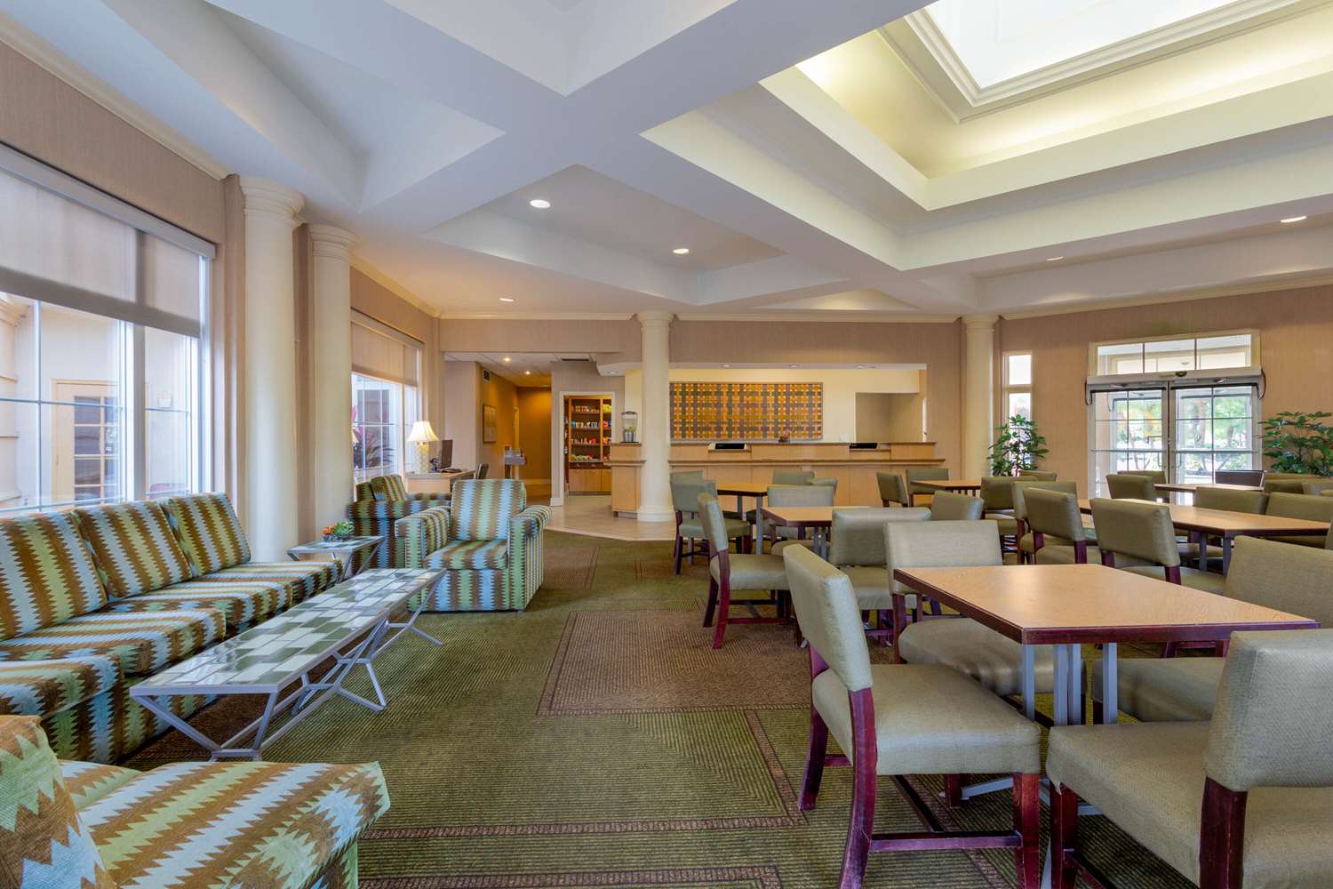 La Quinta Inn & Suites by Wyndham Lakeland West 12/23